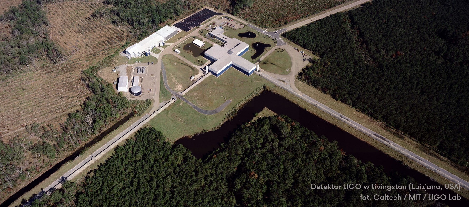 Detektor LIGO w Livingston w Luizjanie (USA)